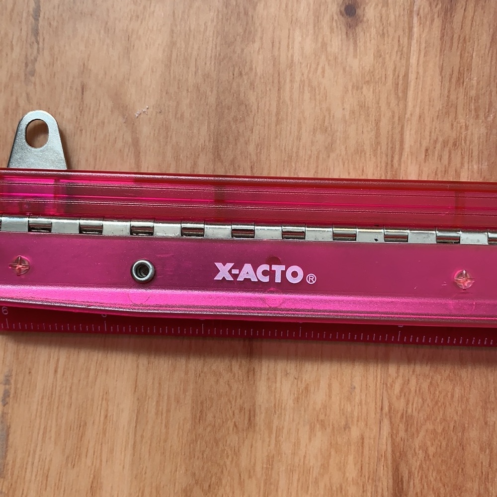 X-ACTO Hole Punch Ruler - Picture 4 of 16